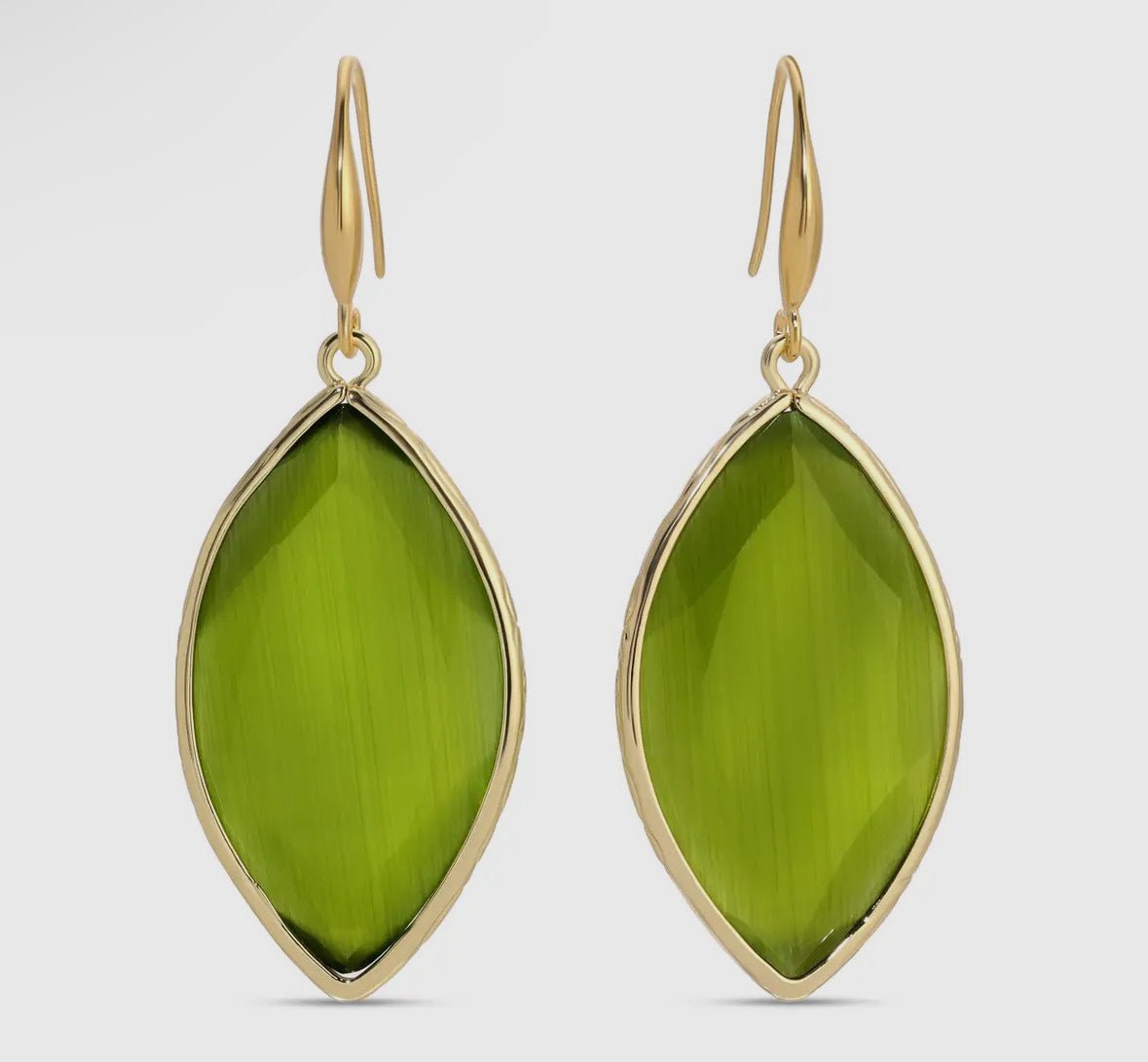 Almond Shape Stone Earrings - Flea Boutiques