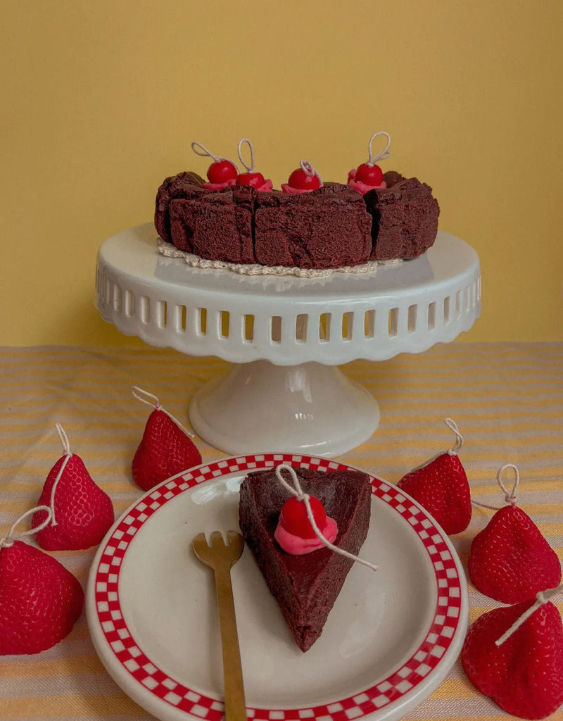 Bizcochito Chocolate Cake Candle - Flea Boutiques