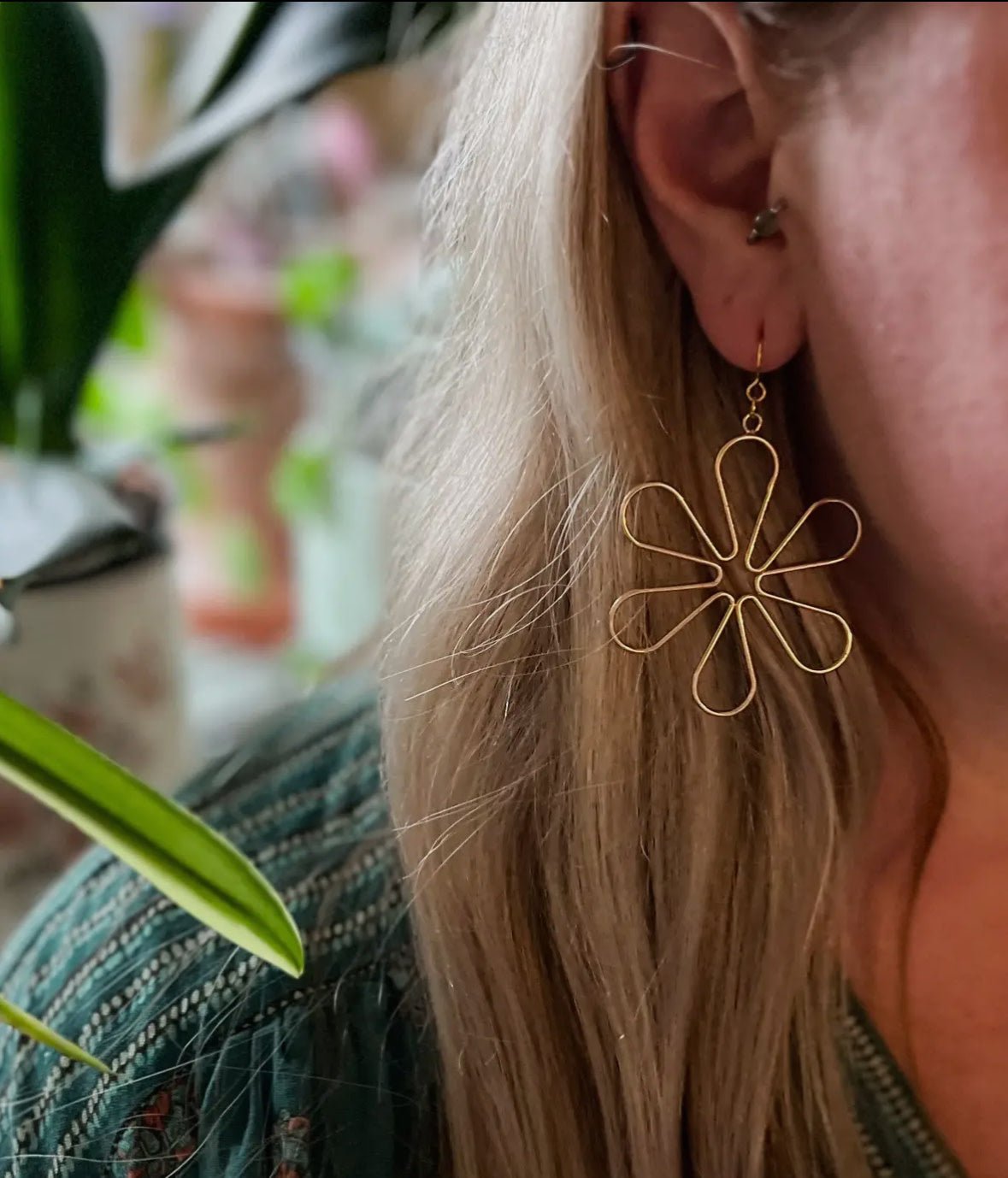 Flower Power Earring - Flea Boutiques