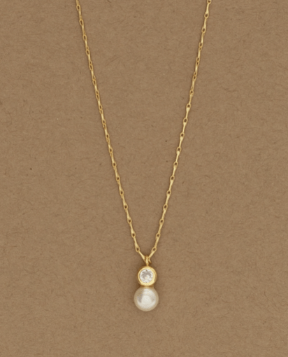 Pearl & Crystal Necklace - Flea Boutiques