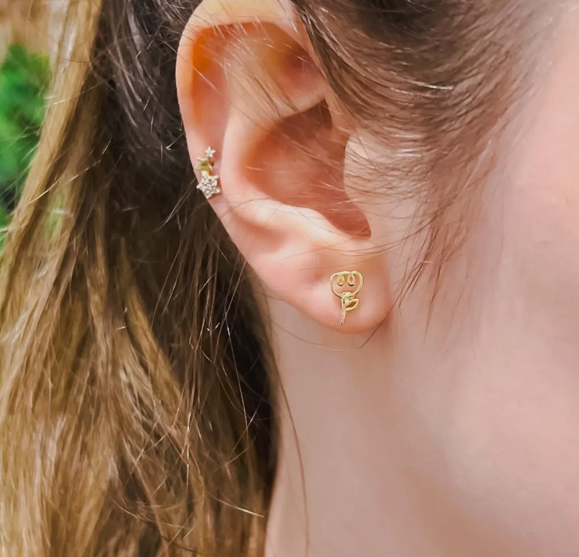 Tiny Tulip Stud - Flea Boutiques