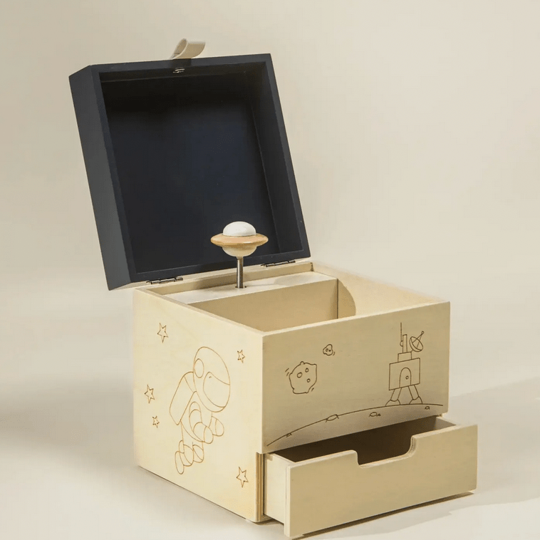 Wooden Musical Souvenir Box - Flea Boutiques