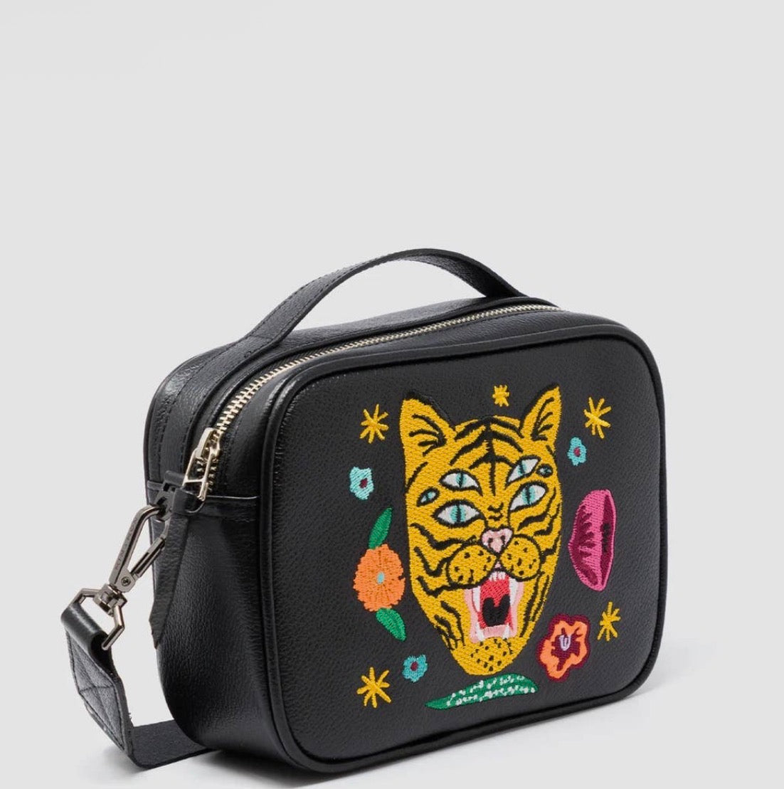 Min & Mon Verto Happy Tiger Embroidered bag