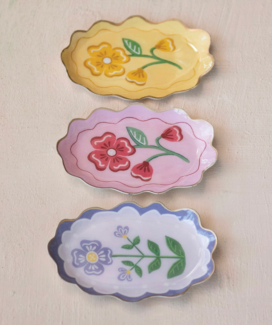 Enameled Scallop Flower Tray