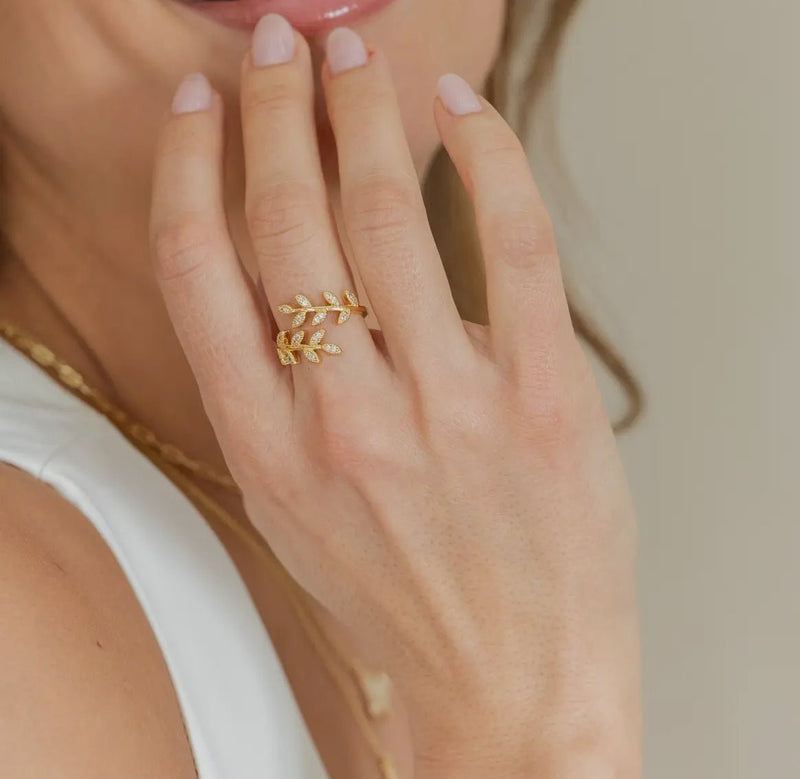 Adjustable Pave Leaf Ring - Flea Boutiques
