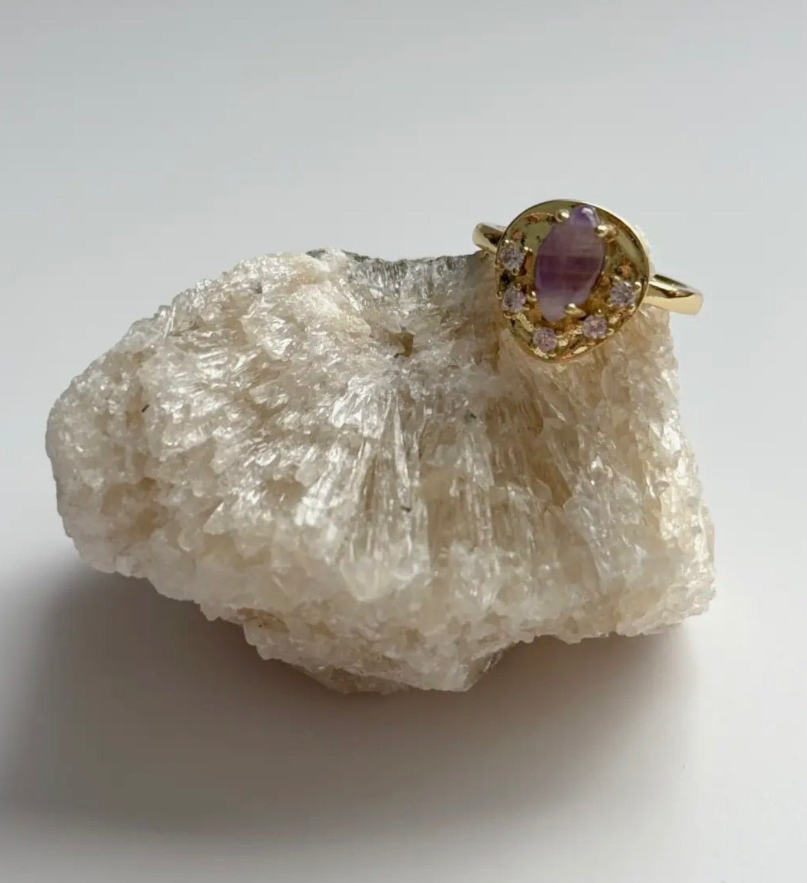Allpa Ring - Flea Boutiques