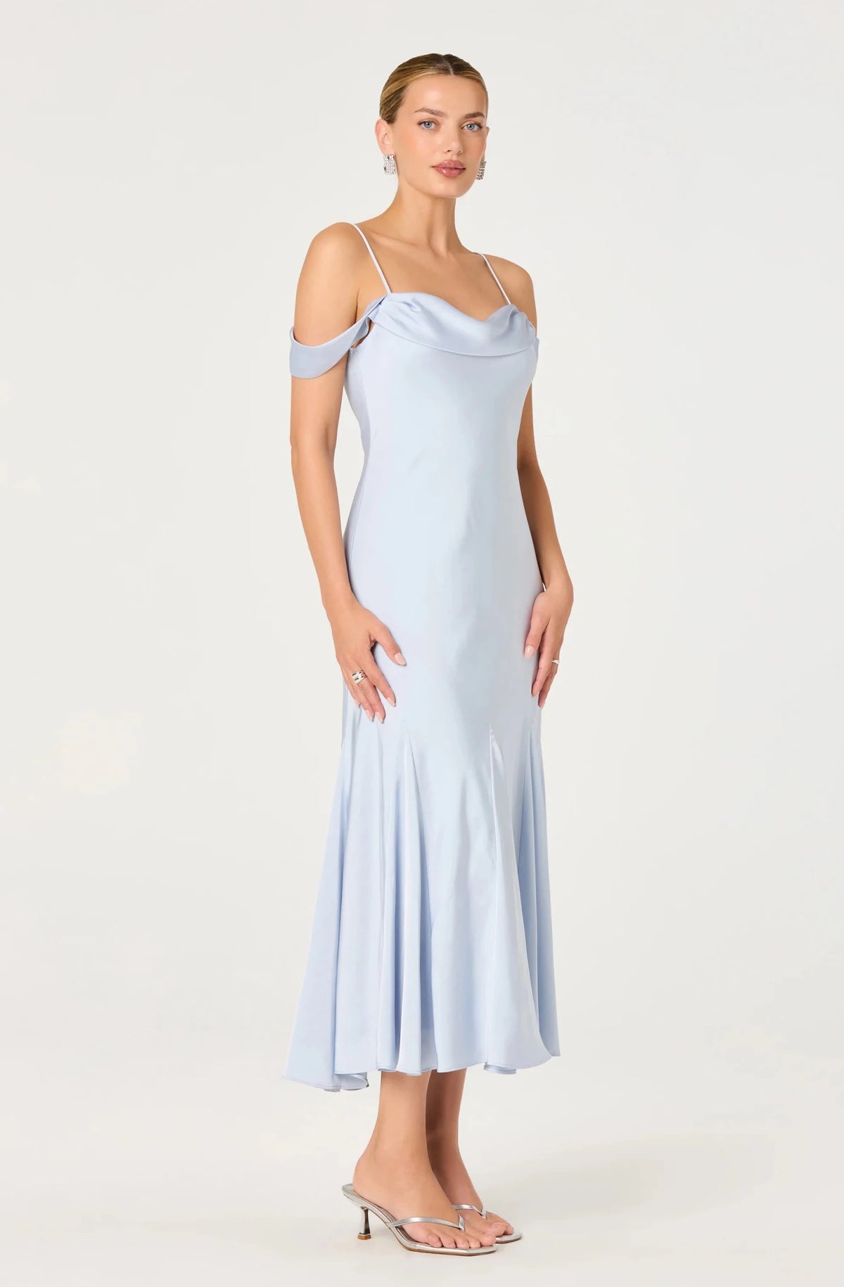 ASTR Araxie Dress - Flea Boutiques
