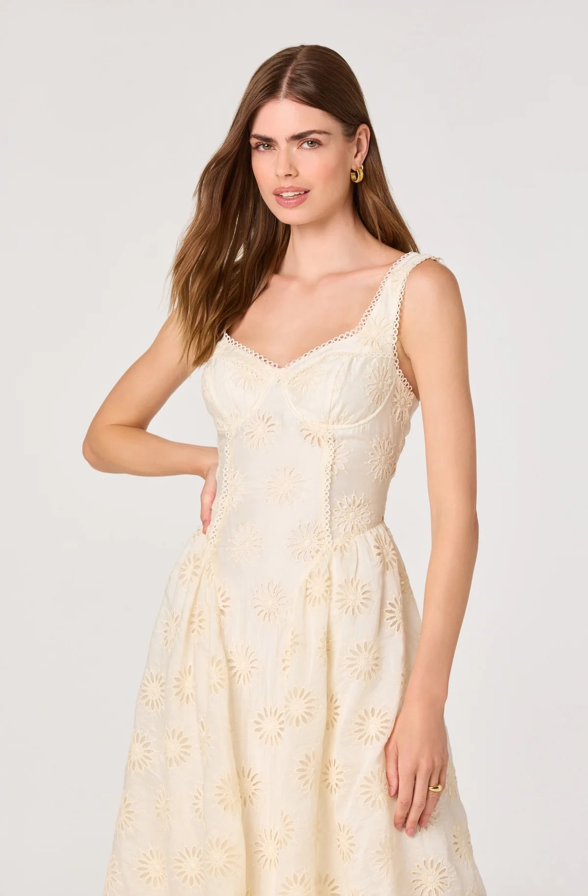 ASTR Caerwyn Dress - Flea Boutiques