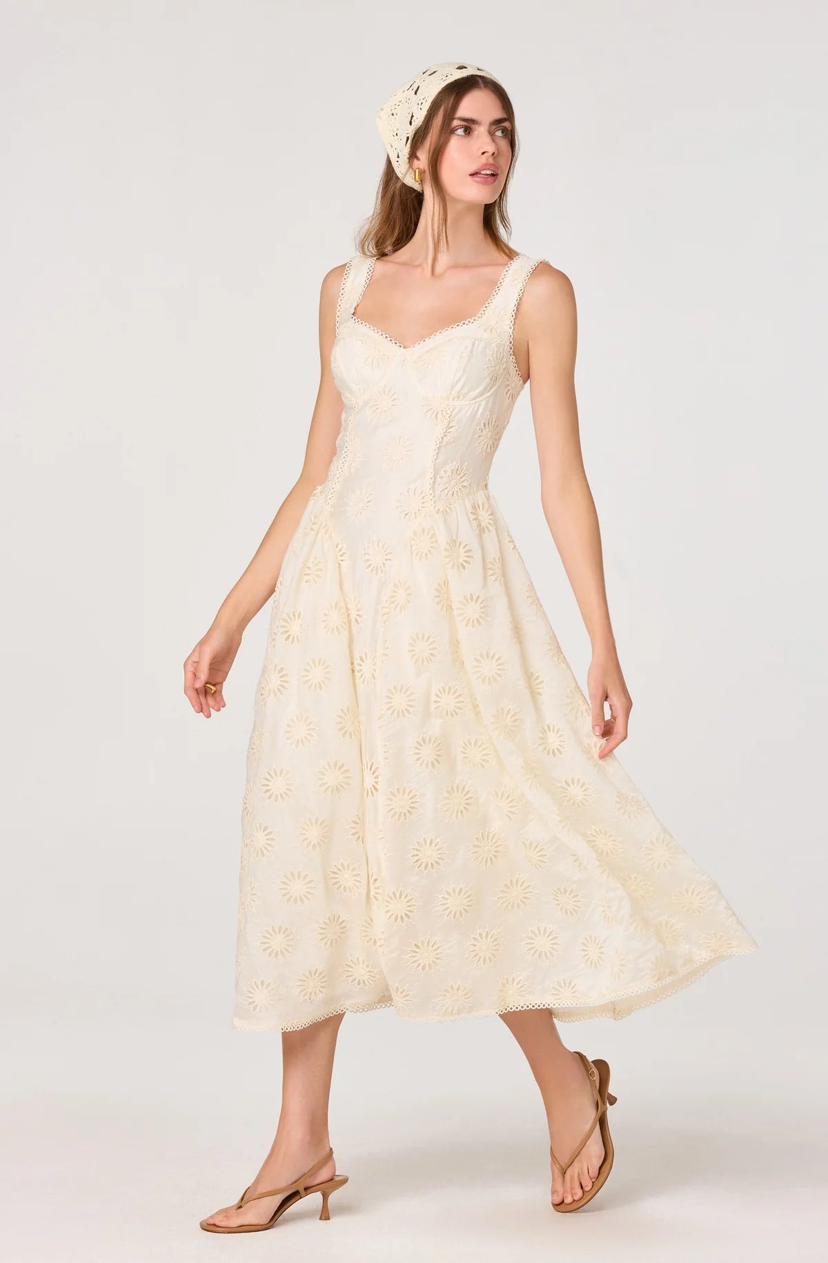 ASTR Caerwyn Dress - Flea Boutiques