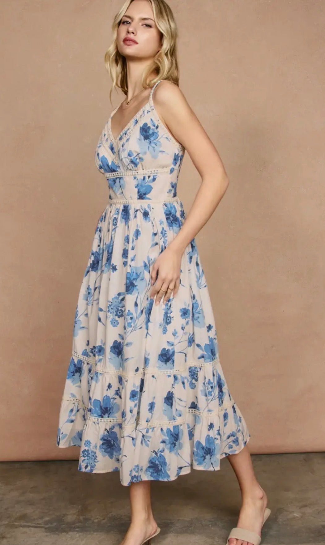 Azure Blossom Lack Maxi Dress - Flea Boutiques