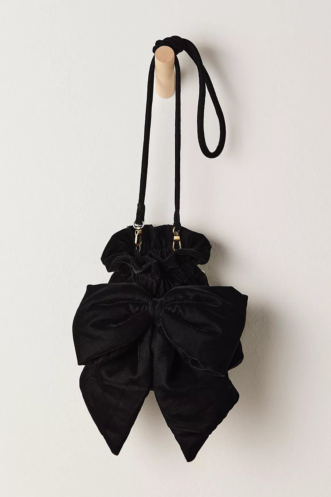 Belle Velvet Bow Bag - Flea Boutiques
