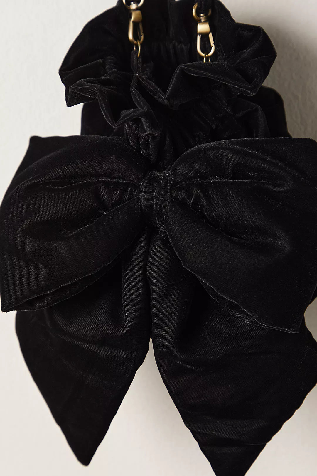Belle Velvet Bow Bag - Flea Boutiques