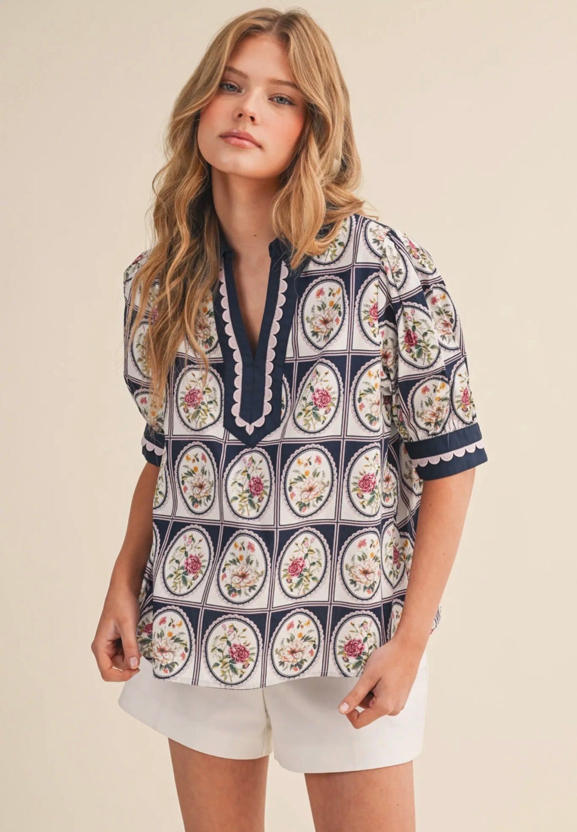 Binding Scallop Trim Top - Flea Boutiques