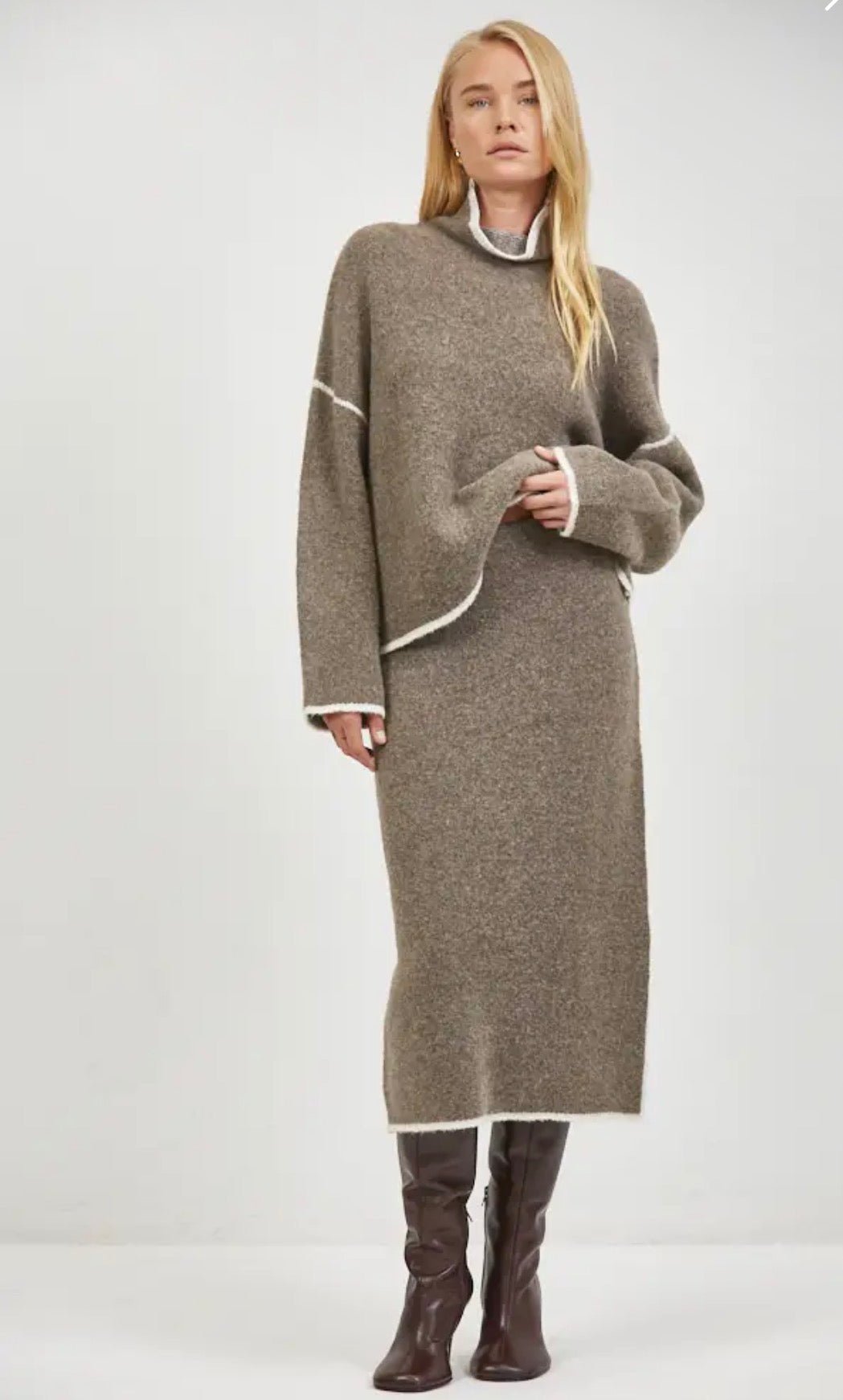 Brienne Sweater - Flea Boutiques