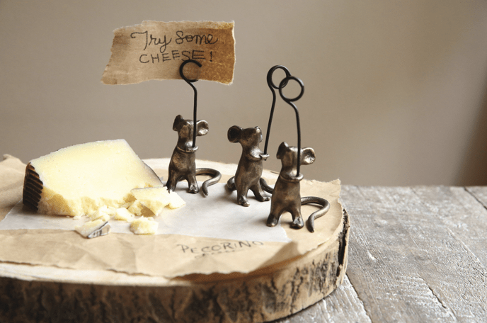 Cast Iron Mouse Card Holder - Flea Boutiques