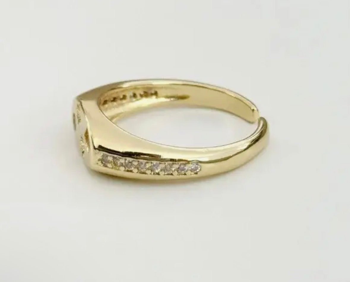 Celeste Signet Ring - Flea Boutiques