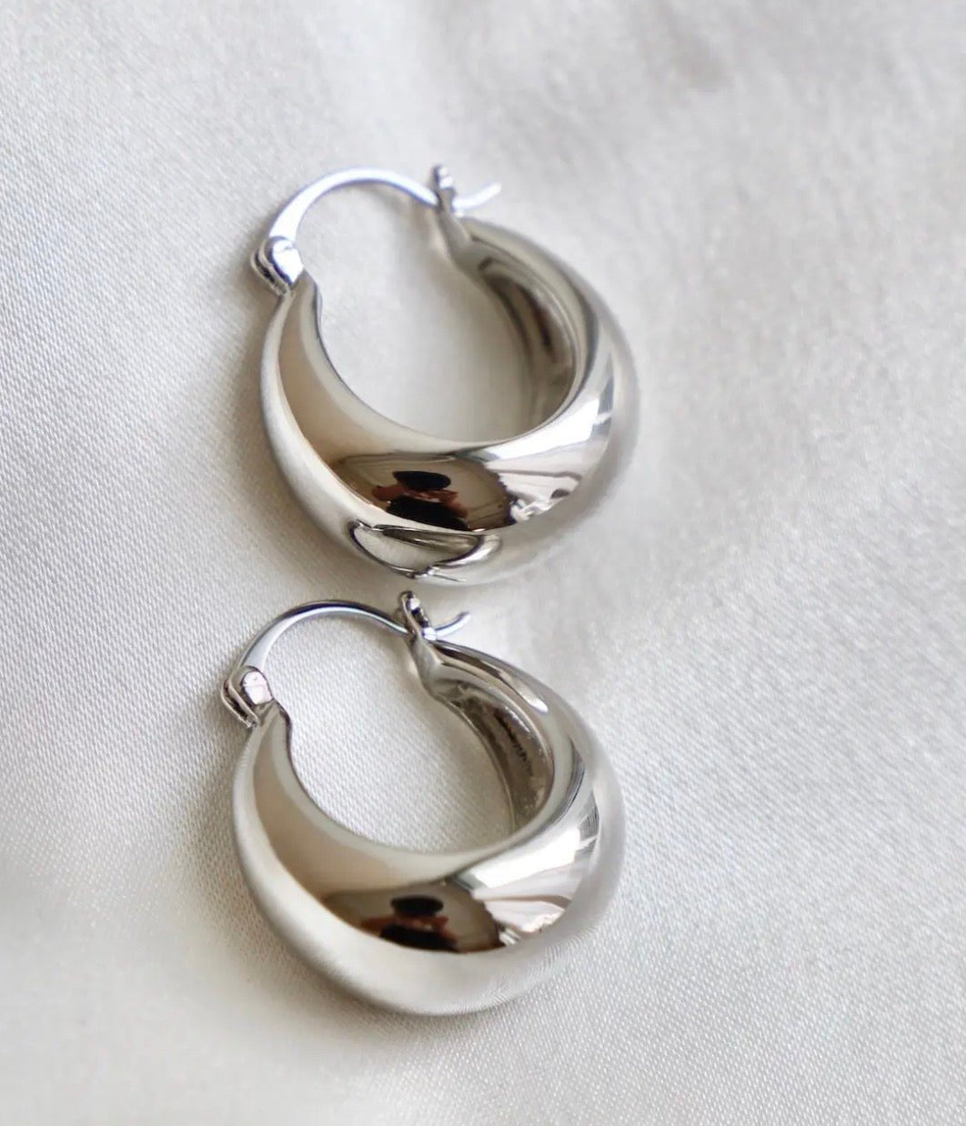 Coco Chunky Hoop - Flea Boutiques