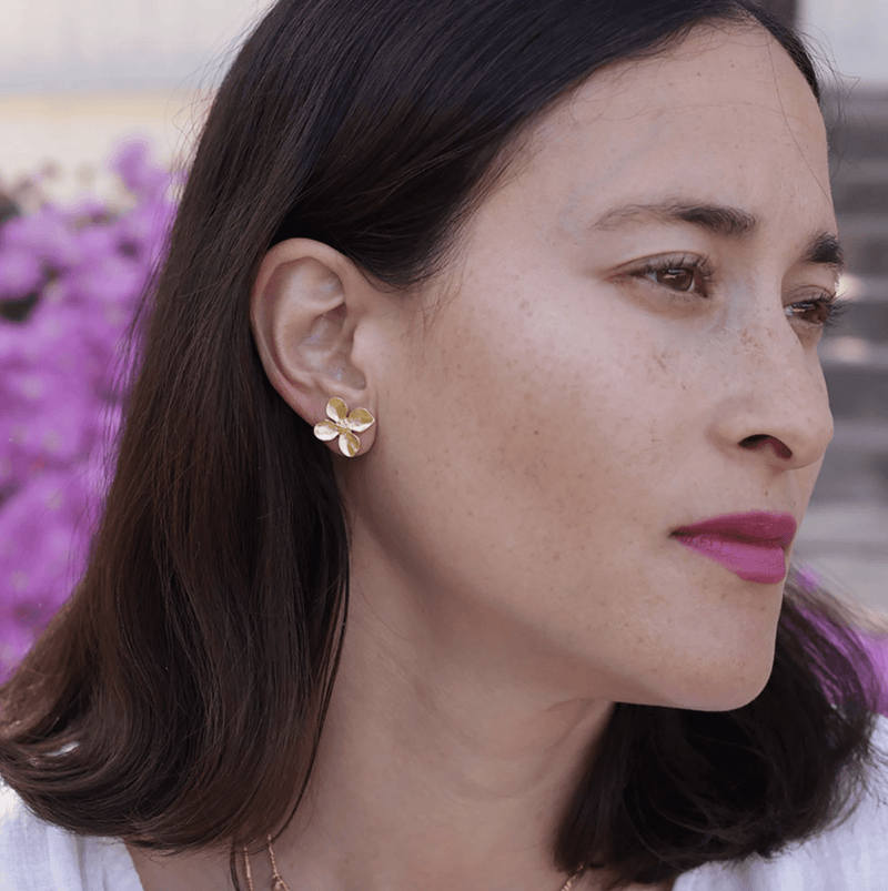 Dogwood Flower Stud - Flea Boutiques