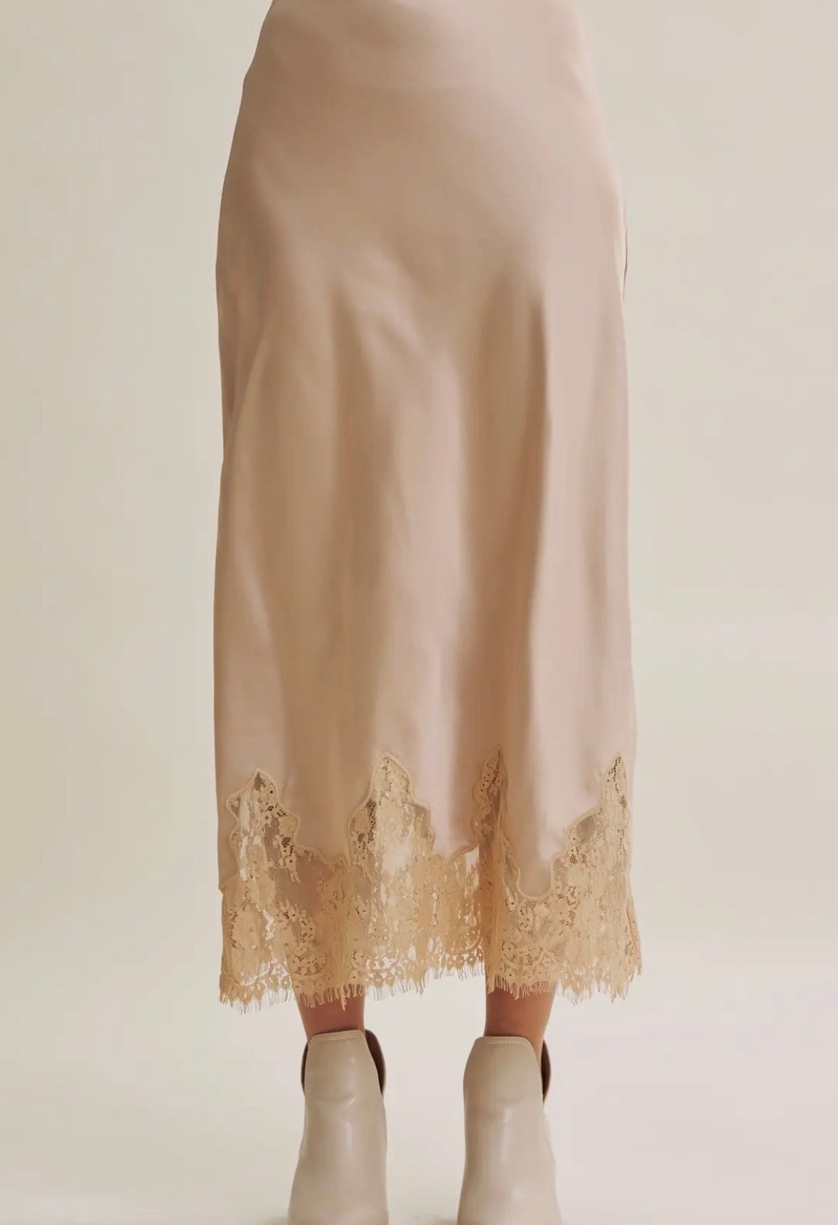 Elegant French Lace Satin Skirt - Flea Boutiques