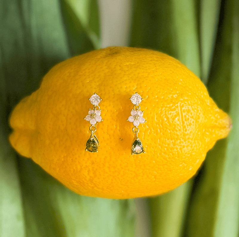 Eloise Drop Earrings - Flea Boutiques