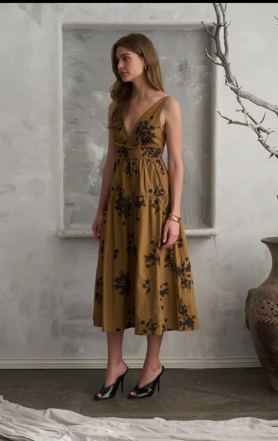 Embroidered Floral V Neck Slvless Midi - Flea Boutiques