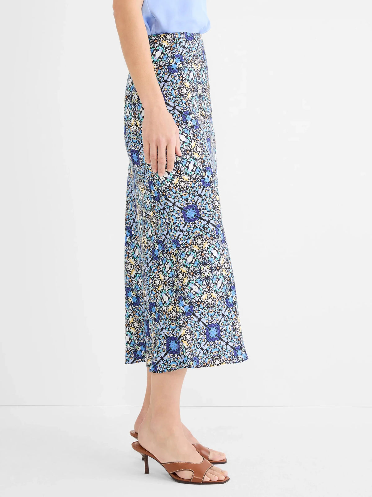 Filagree Tile Slip Skirt - Flea Boutiques