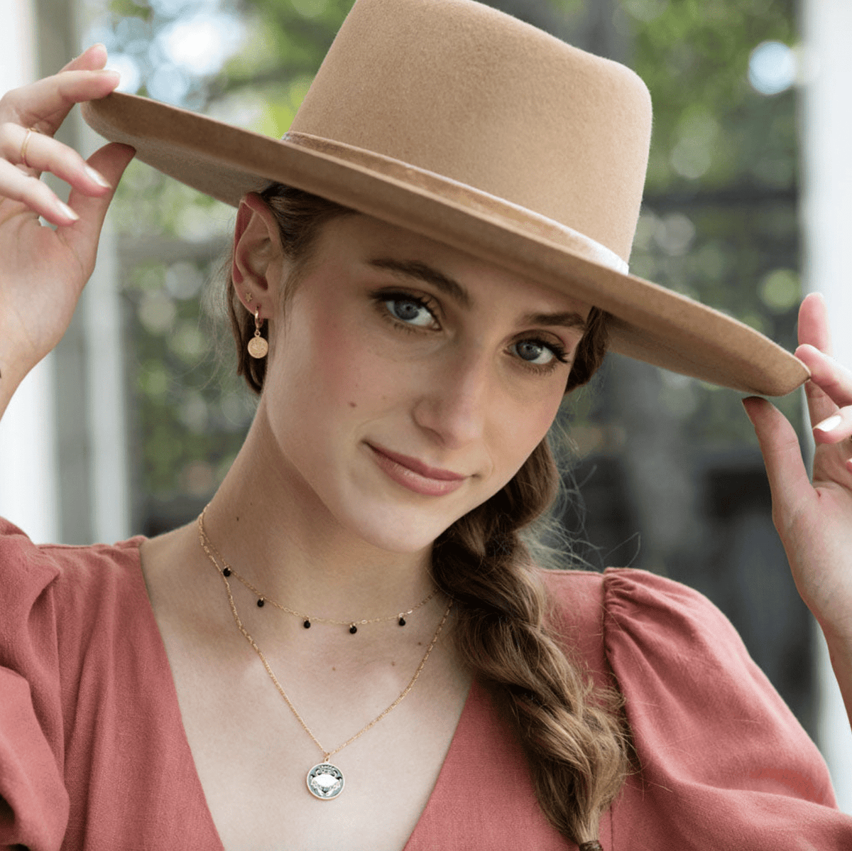 Five Graces Necklace - Flea Boutiques