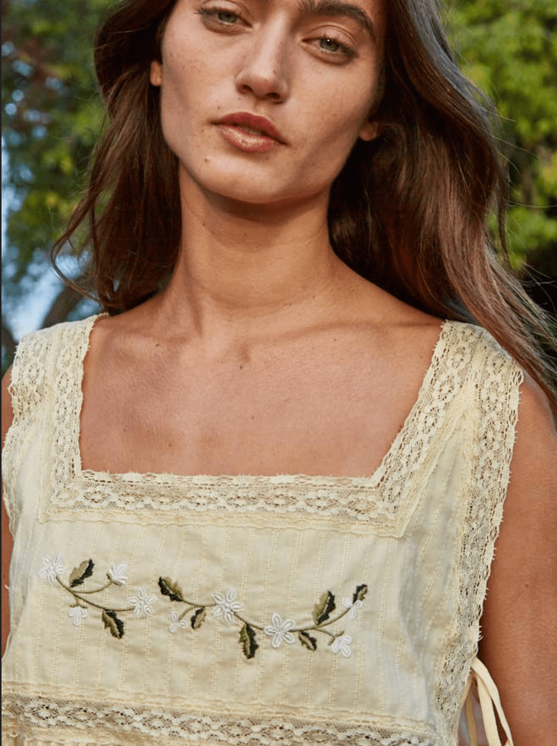 Floral Embroidery Top - Flea Boutiques