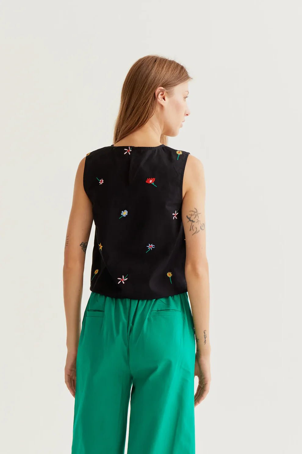 Flower Embroidery Tank - Flea Boutiques