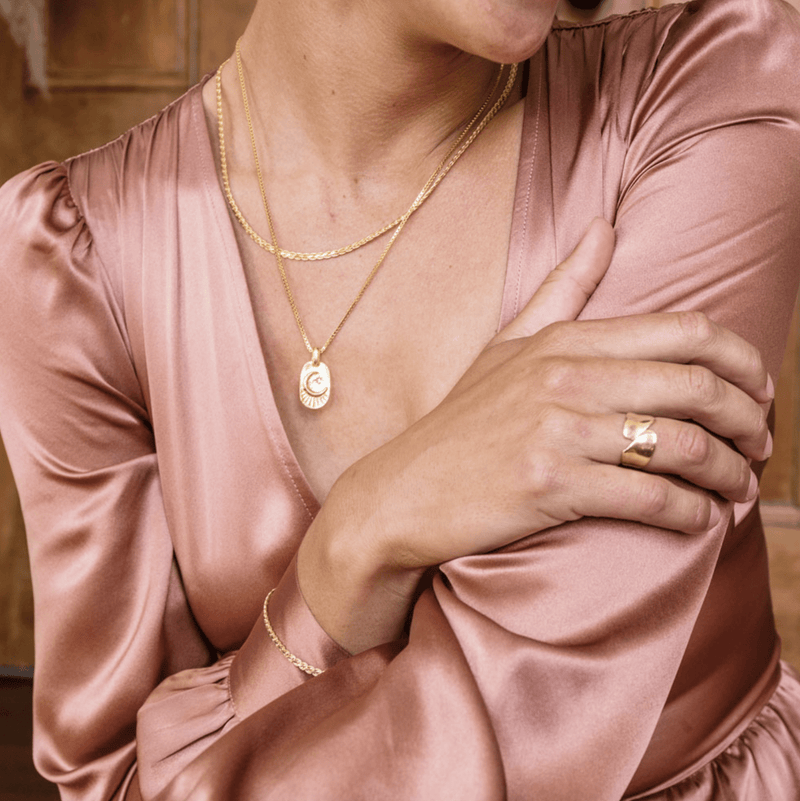 Helena Medallion Necklaces - Flea Boutiques