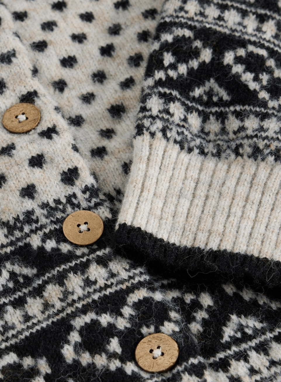 Holly Heart Cardi - Flea Boutiques