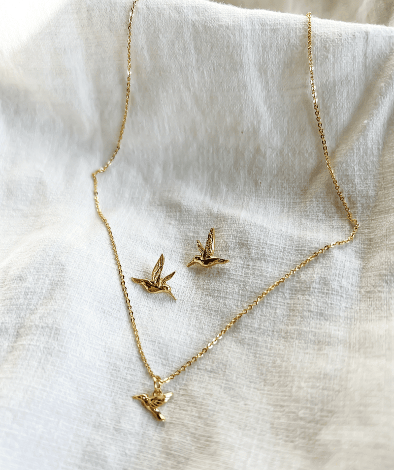 Hummingbird Necklace - Flea Boutiques