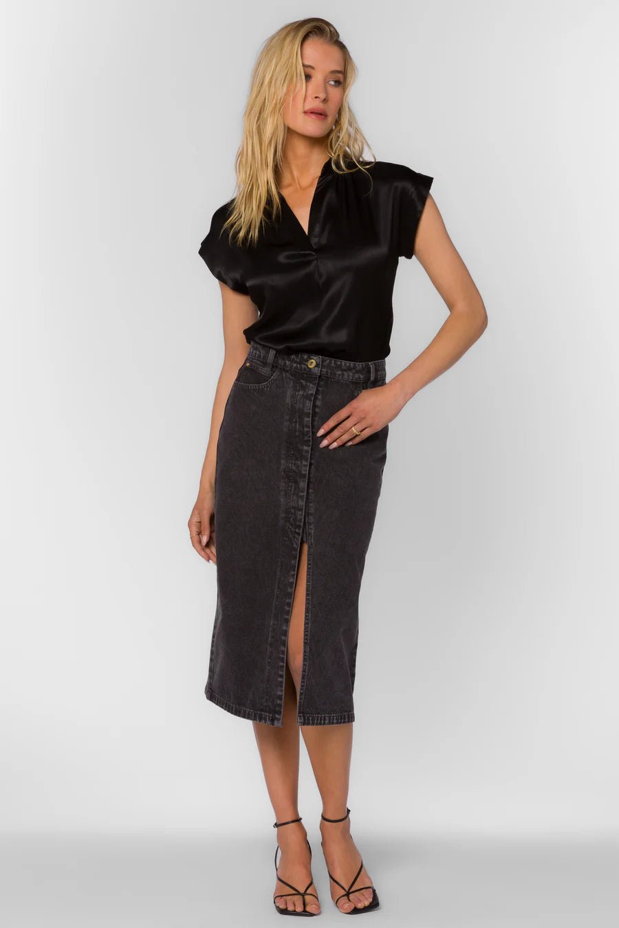 Huxley Short Cuffed Blouse - Flea Boutiques