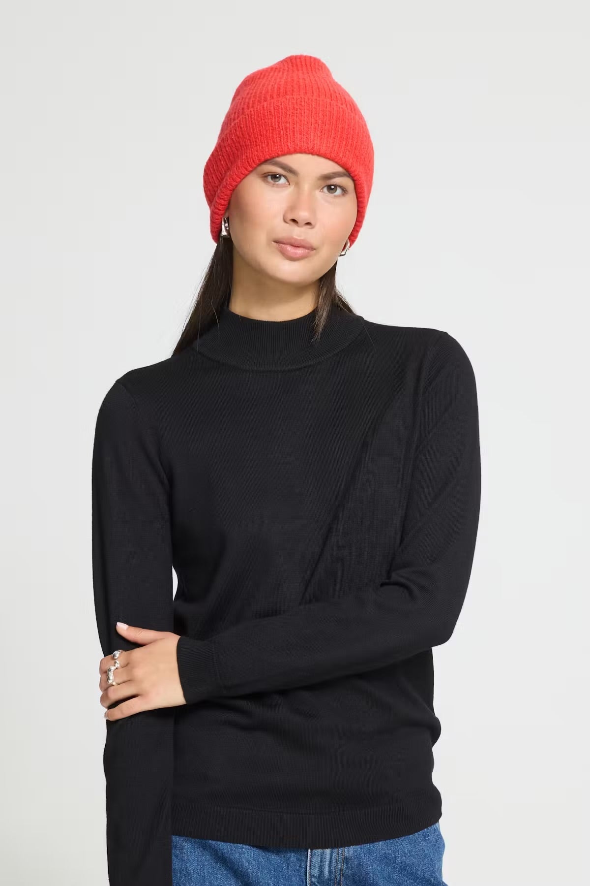 Iaivo Knitted Hat - Flea Boutiques