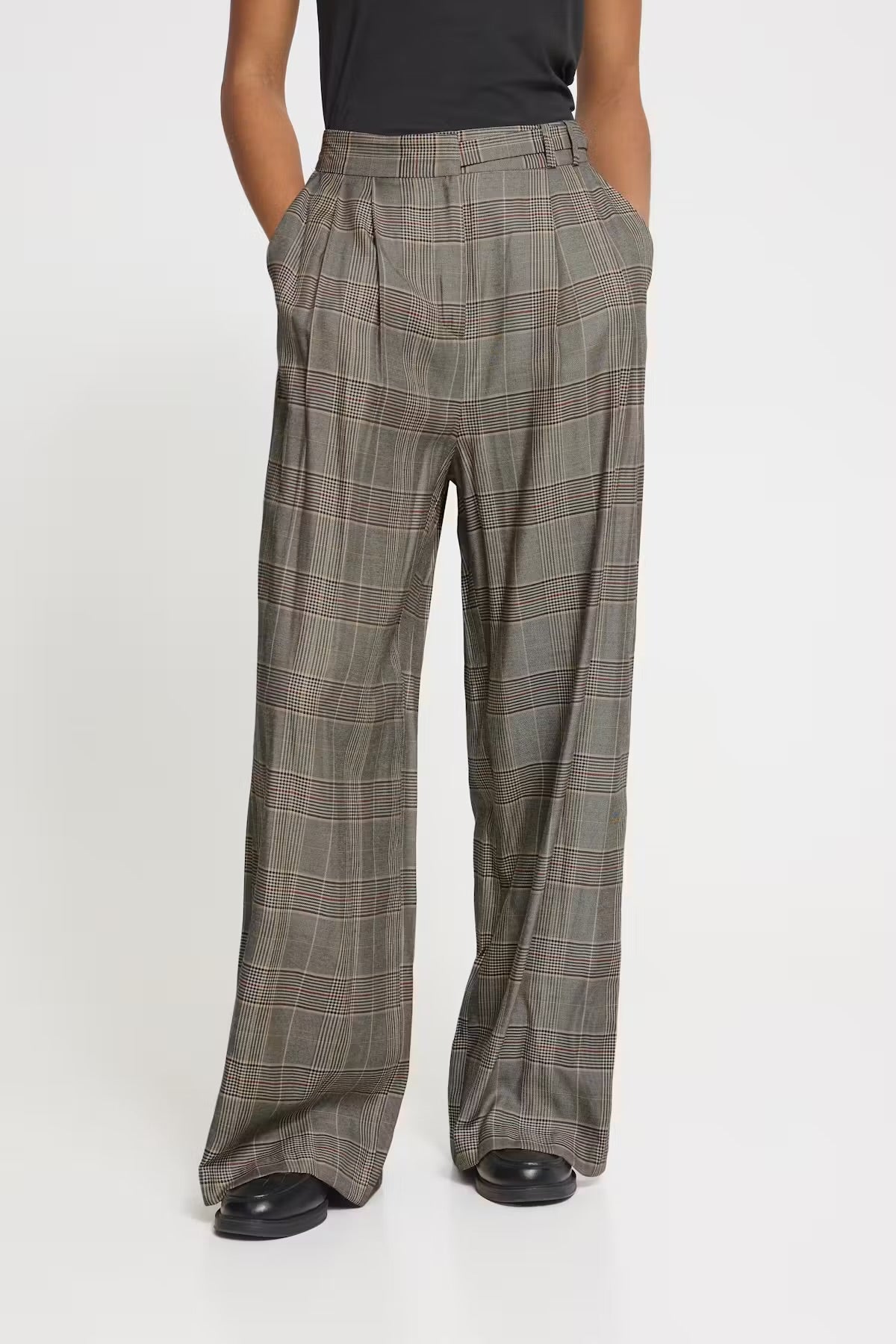 Ihlaito Pants - Flea Boutiques