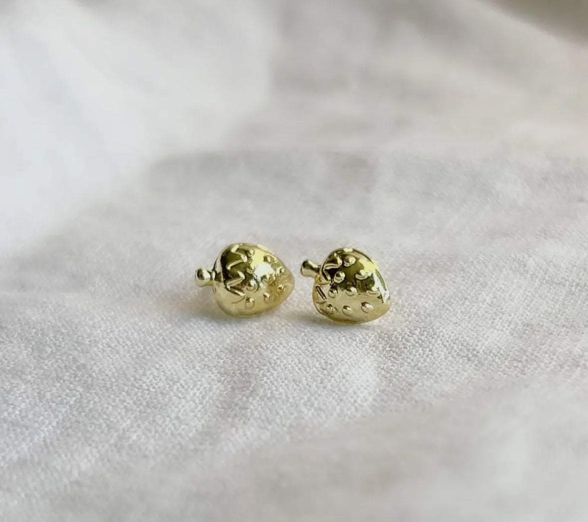 Strawberry Studs