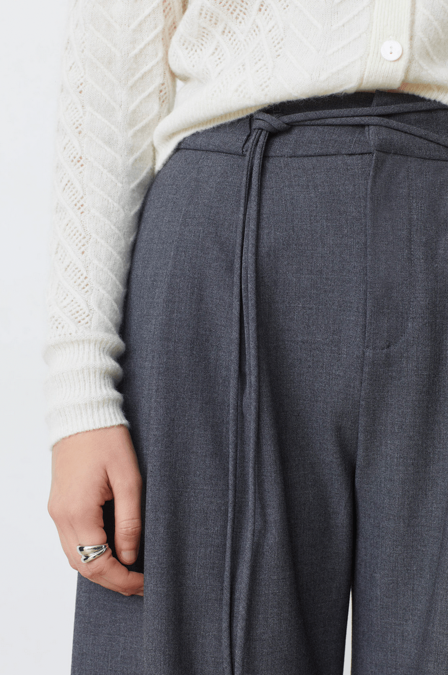 Jason Woven Pant - Flea Boutiques
