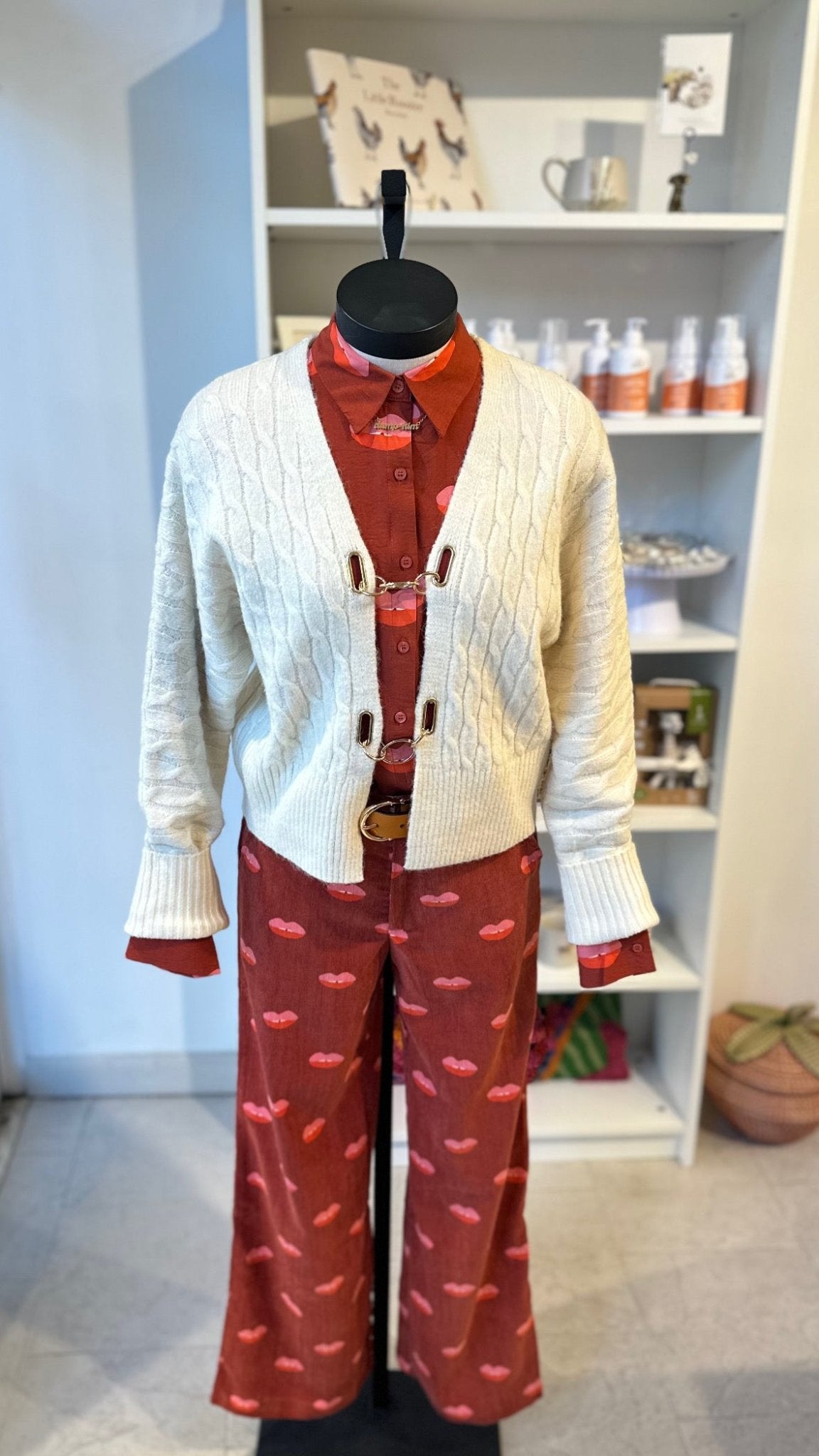 Lip Print Button Down - Flea Boutiques