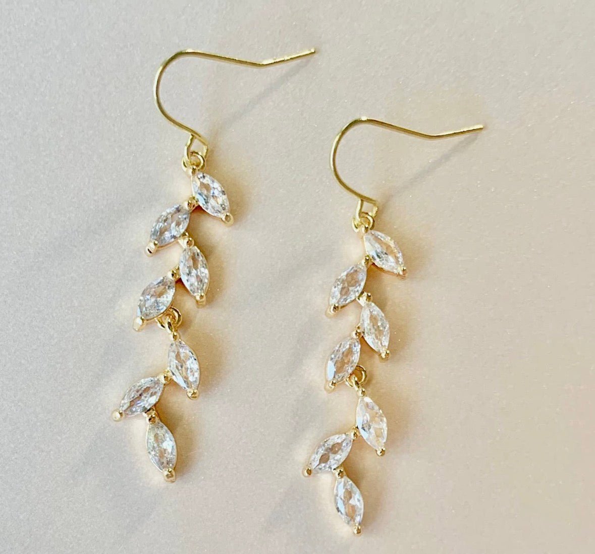 Marquise Dangles - Flea Boutiques
