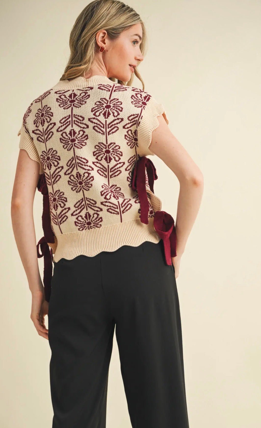 Mock Neck Floral Sweater Vest - Flea Boutiques