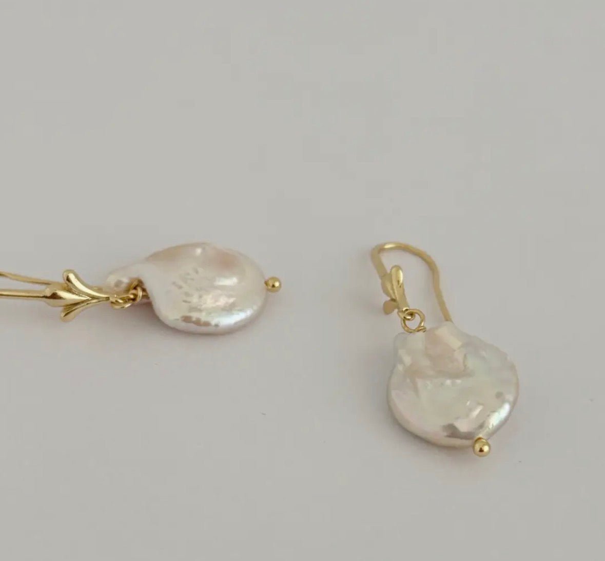 Ninou Pearl Earrings - Flea Boutiques