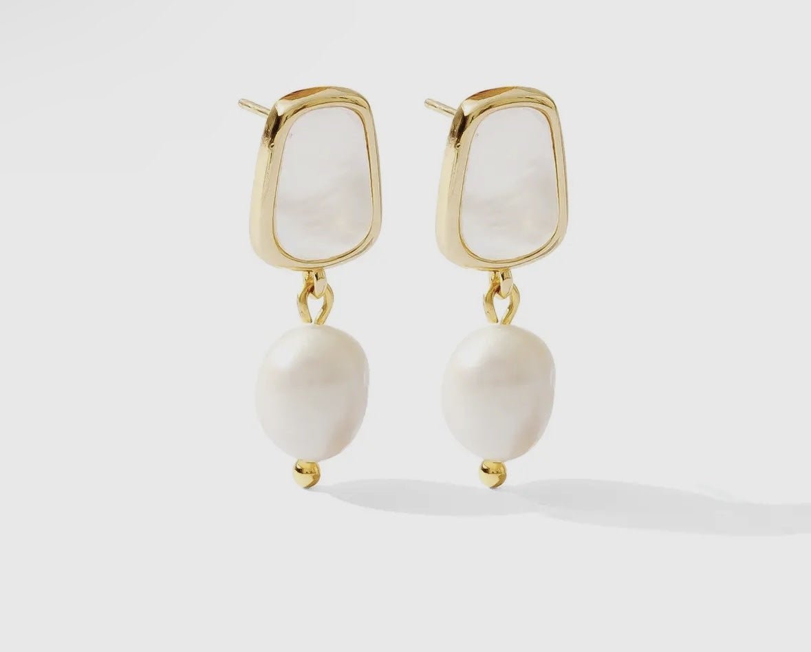 Pearl Drop Earrings - Flea Boutiques