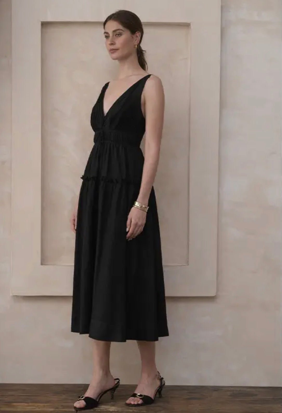 Pleated V Neck Front Tie Slvless Midi - Flea Boutiques
