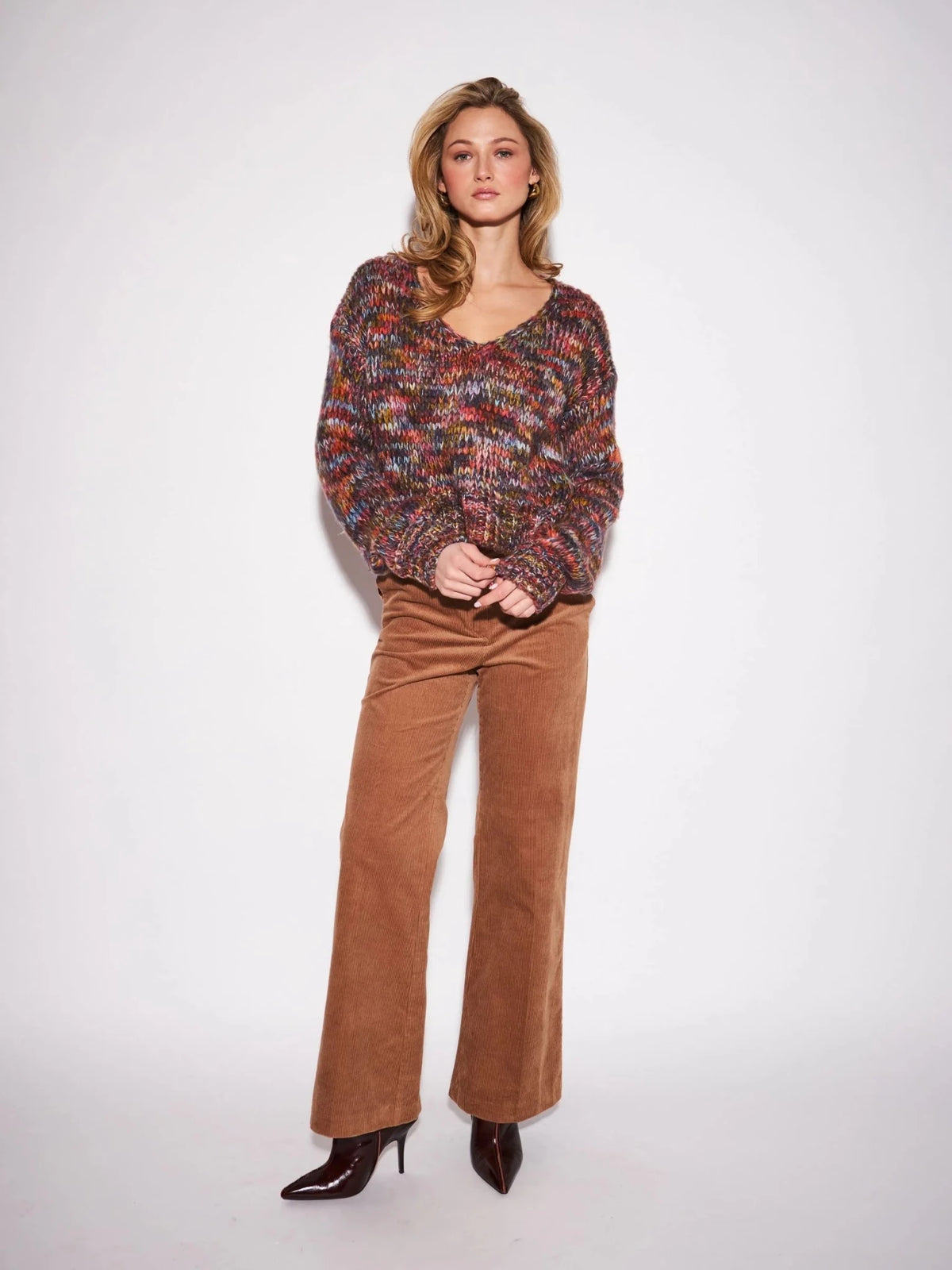 Rita V-Neck Sweater - Flea Boutiques