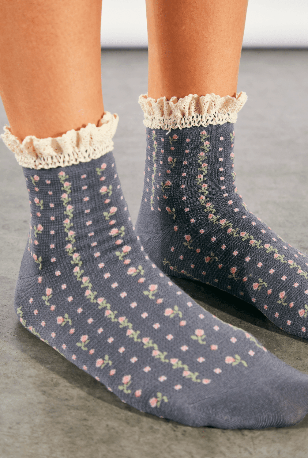 Rosebud Waffle Knit Ankle Socks - Flea Boutiques