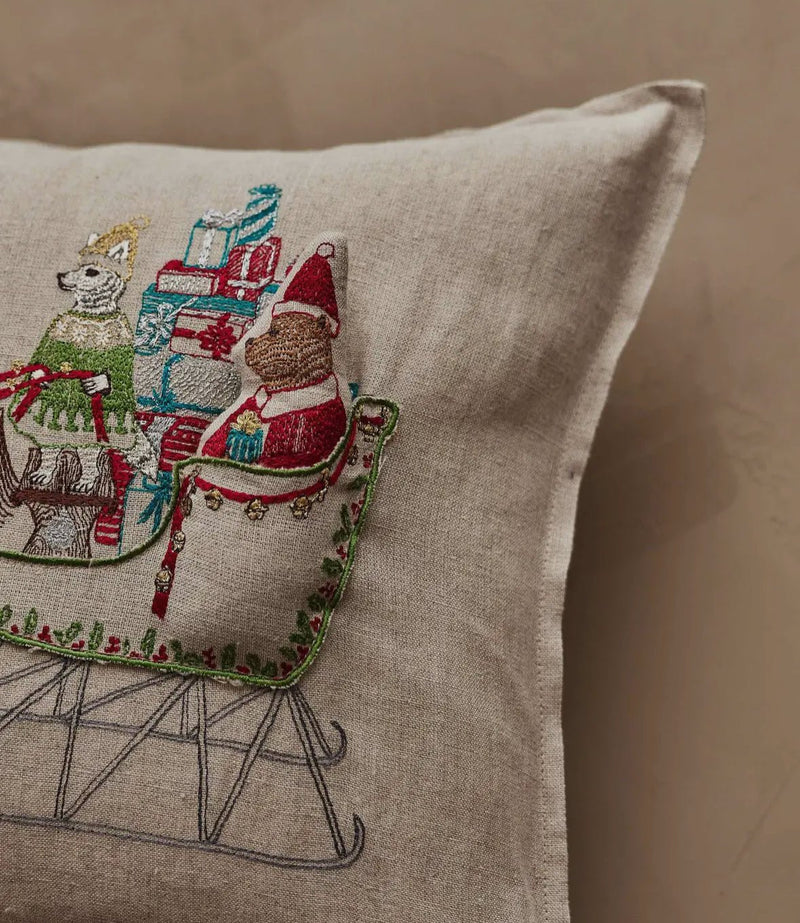 Santa's Sleigh Pocket Pillow - Flea Boutiques