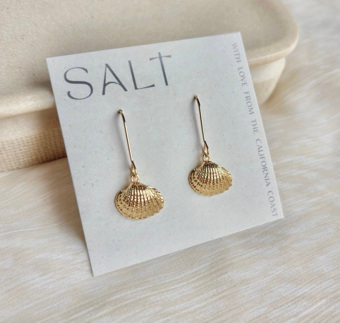 Scallop Shell Drop - Flea Boutiques