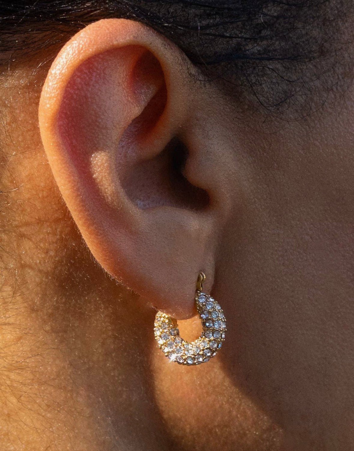 Shimmer Mini Hoops - Flea Boutiques