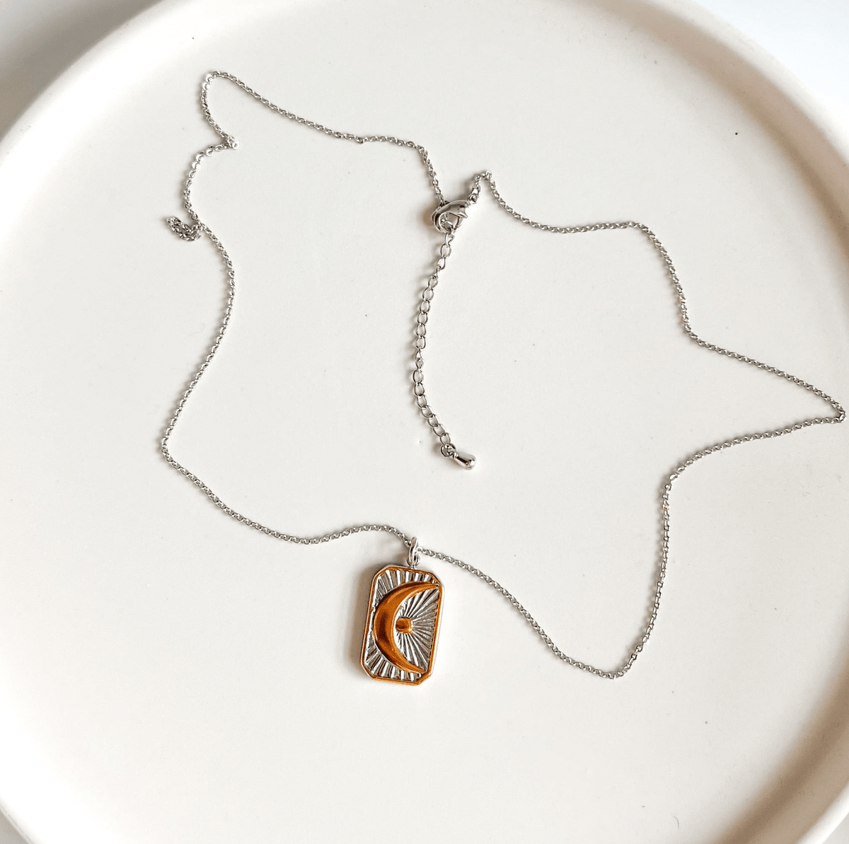 Silver Moon Necklace - Flea Boutiques