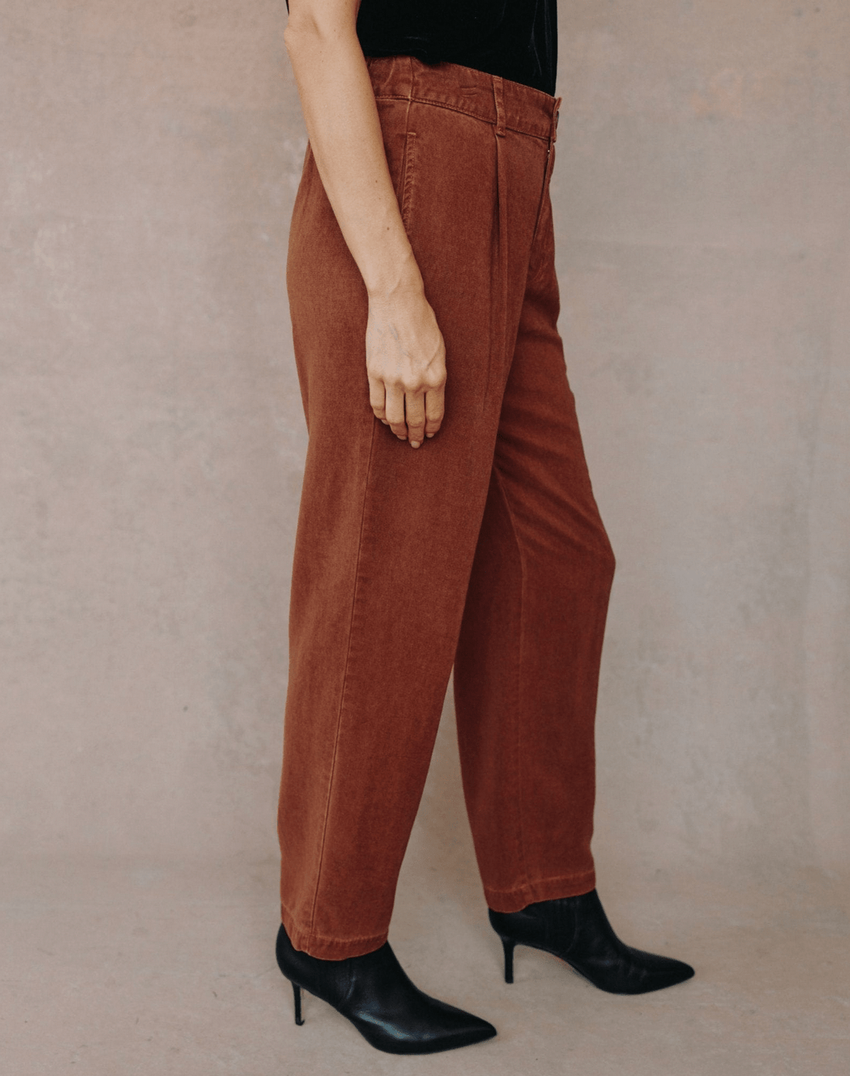 Single Pleat Wide Leg Pant - Flea Boutiques